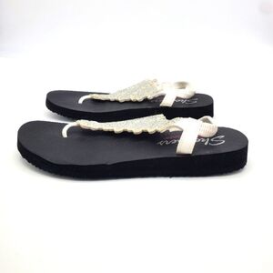 Skechers Shoes Women's 9 Cali Meditation Floral Lover Thong Sandals